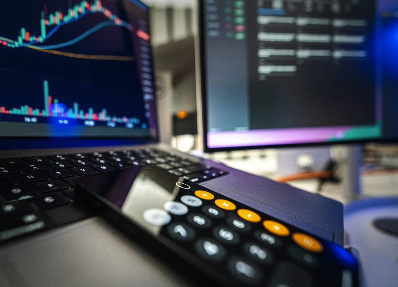 2025年10月美股天天说