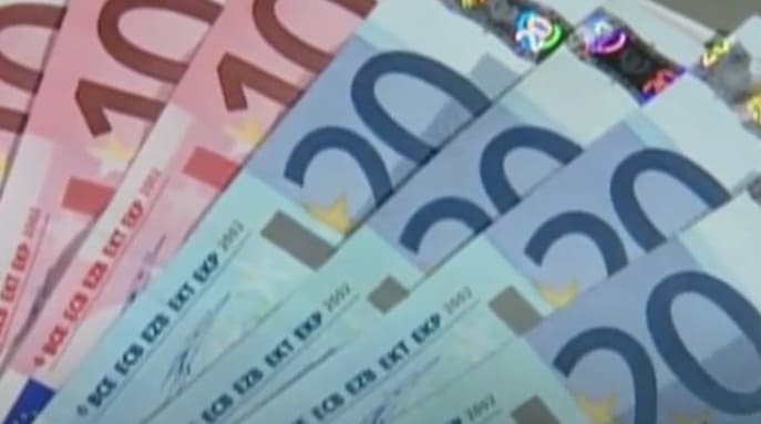 欧元兑日元升至172关口 日内上涨0.21% 资金流动与政策预期成焦点